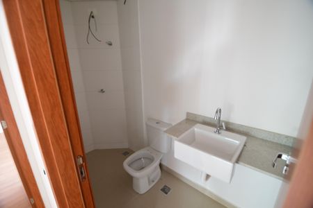 Apartamento à venda com 64m², 2 quartos e 1 vagaBanheiro Social