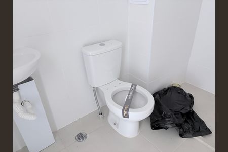 Banheiro de apartamento à venda com 1 quarto, 35m² em Alto da Mooca, São Paulo