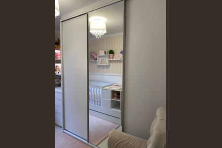 Apartamento para alugar com 95m², 3 quartos e 2 vagas Apartamento para alugar com 95m², 3 quartos e 2 vagasQuarto