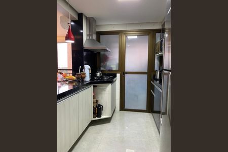 Apartamento para alugar com 95m², 3 quartos e 2 vagas Apartamento para alugar com 95m², 3 quartos e 2 vagasCozinha