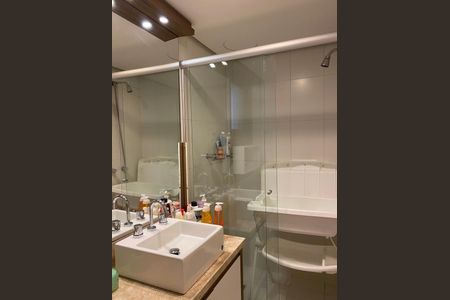 Apartamento para alugar com 95m², 3 quartos e 2 vagas Apartamento para alugar com 95m², 3 quartos e 2 vagasBanheiro