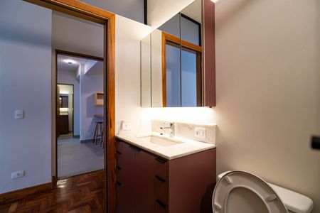 Apartamento à venda com 100m², 3 quartos e sem vaga Apartamento à venda com 100m², 3 quartos e sem vagaBanheiro da Suíte 1