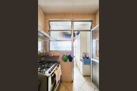 Apartamento à venda com 86m², 3 quartos e 1 vagaÁrea de Serviço 