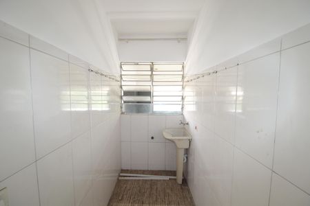 Casa de condomínio para alugar com 30m², 1 quarto e sem vagaÁrea de Serviço