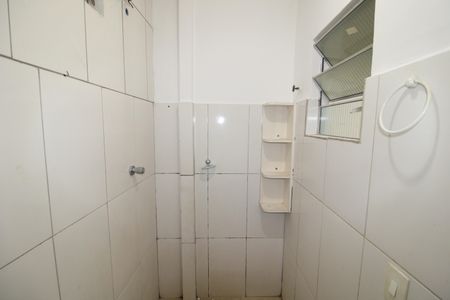 Casa de condomínio para alugar com 30m², 1 quarto e sem vagaBanheiro