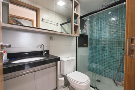 Apartamento para alugar com 85m², 2 quartos e 2 vagasBanheiro 