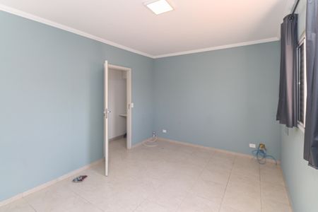 Casa à venda com 194m², 3 quartos e 2 vagasSuíte 1