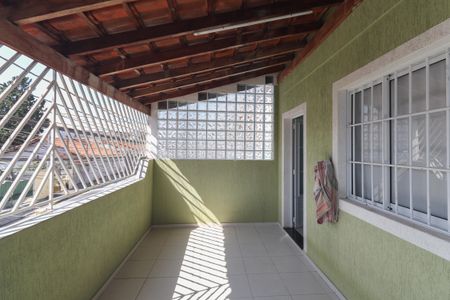 Casa à venda com 194m², 3 quartos e 2 vagasVaranda