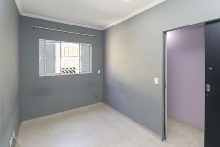 Casa à venda com 194m², 3 quartos e 2 vagasSuíte 2