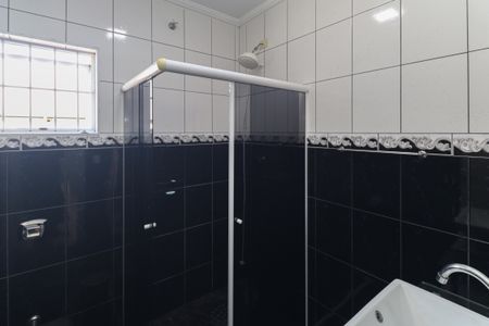 Casa à venda com 194m², 3 quartos e 2 vagasBanheiro da Suíte 1
