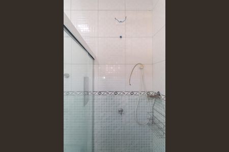 Casa à venda com 194m², 3 quartos e 2 vagasBanheiro da Suíte 2