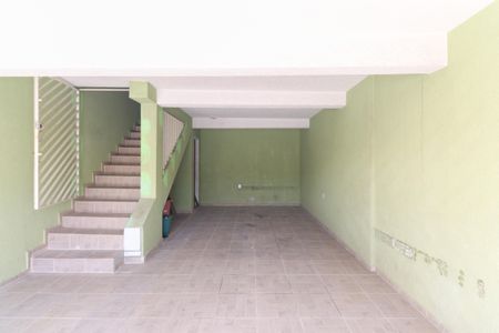 Casa à venda com 194m², 3 quartos e 2 vagasGaragem