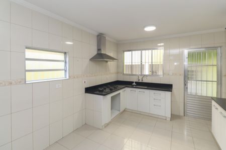 Casa à venda com 194m², 3 quartos e 2 vagasCozinha