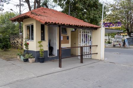Apartamento para alugar com 54m², 2 quartos e 1 vagaFachada e portaria