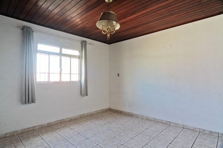 Casa para alugar com 1 quarto, 69m² em Vila Serralheiro, São Paulo
