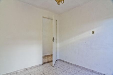 Casa para alugar com 1 quarto, 69m² em Vila Serralheiro, São Paulo