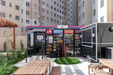 Apartamento para alugar com 36m², 1 quarto e sem vagaMinimercado