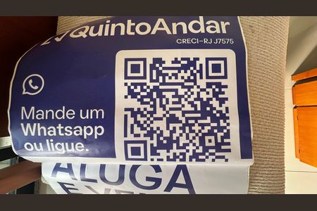 Apartamento à venda com 203m², 2 quartos e 2 vagas Apartamento à venda com 203m², 2 quartos e 2 vagasPlaquinha GTIZ-64
