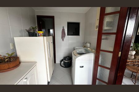 Apartamento à venda com 203m², 2 quartos e 2 vagas Apartamento à venda com 203m², 2 quartos e 2 vagasÁrea de Serviço