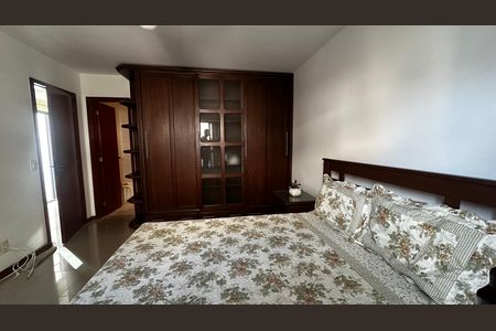 Apartamento à venda com 203m², 2 quartos e 2 vagas Apartamento à venda com 203m², 2 quartos e 2 vagasQuarto 2