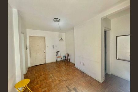 Sala de kitnet/studio para alugar com 1 quarto, 29m² em Cidade Baixa, Porto Alegre