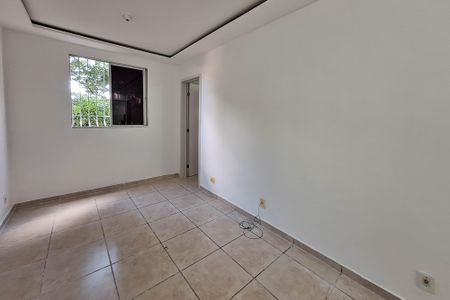 Sala de apartamento para alugar com 2 quartos, 45m² em Atalaia, Niterói