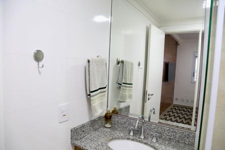 Apartamento para alugar com 85m², 2 quartos e 2 vagas Apartamento para alugar com 85m², 2 quartos e 2 vagasBanheiro 1