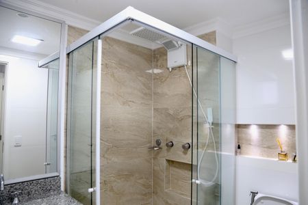 Apartamento para alugar com 85m², 2 quartos e 2 vagas Apartamento para alugar com 85m², 2 quartos e 2 vagasBanheiro