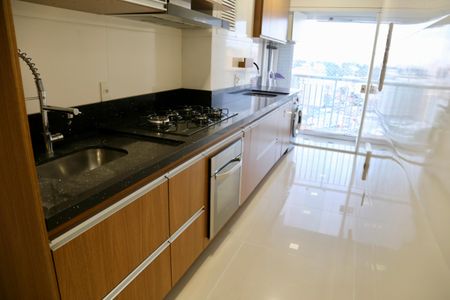 Apartamento para alugar com 85m², 2 quartos e 2 vagas Apartamento para alugar com 85m², 2 quartos e 2 vagasCozinha