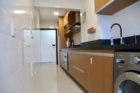 Apartamento para alugar com 85m², 2 quartos e 2 vagas Apartamento para alugar com 85m², 2 quartos e 2 vagasCozinha