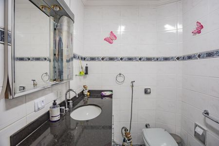 Apartamento à venda com 92m², 3 quartos e 1 vagaBanheiro Social