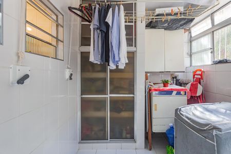 Apartamento à venda com 92m², 3 quartos e 1 vagaÁrea de Serviço