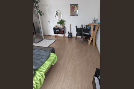 Sala de apartamento para alugar com 2 quartos, 48m² em São Pedro, Osasco