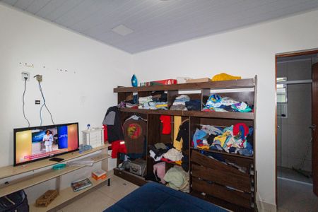 Casa para alugar com 135m², 2 quartos e 2 vagasSuíte 2