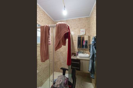 Banheiro da suíte 1 de casa para alugar com 2 quartos, 135m² em Chácara de La Rocca, Carapicuíba