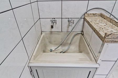 Casa à venda com 280m², 3 quartos e 2 vagas Casa à venda com 280m², 3 quartos e 2 vagasÁrea de Serviço
