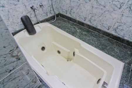 Casa à venda com 280m², 3 quartos e 2 vagas Casa à venda com 280m², 3 quartos e 2 vagasBanheiro da Suíte