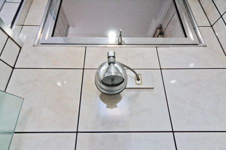 Casa à venda com 280m², 3 quartos e 2 vagas Casa à venda com 280m², 3 quartos e 2 vagasÁrea de Serviço