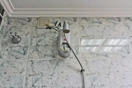 Casa à venda com 280m², 3 quartos e 2 vagas Casa à venda com 280m², 3 quartos e 2 vagasBanheiro da Suíte