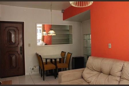 Sala de apartamento para alugar com 2 quartos, 55m² em Mangueira, Rio de Janeiro