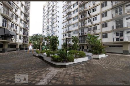 Apartamento para alugar com 55m², 2 quartos e 1 vagaÁrea comum