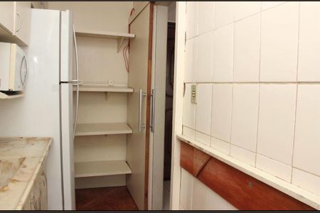 Apartamento para alugar com 55m², 2 quartos e 1 vagaCozinha e Área de Serviço