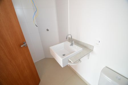 Apartamento à venda com 65m², 2 quartos e 1 vagaBanheiro Suíte