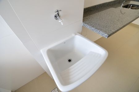 Apartamento à venda com 65m², 2 quartos e 1 vagaÁrea de Serviço