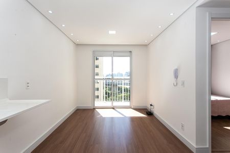 Sala de apartamento para alugar com 2 quartos, 34m² em Guaiauna, São Paulo