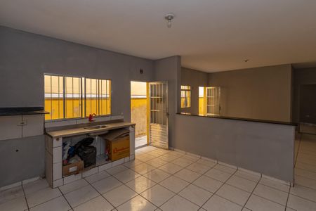 Casa para alugar com 80m², 2 quartos e 1 vagaCozinha 