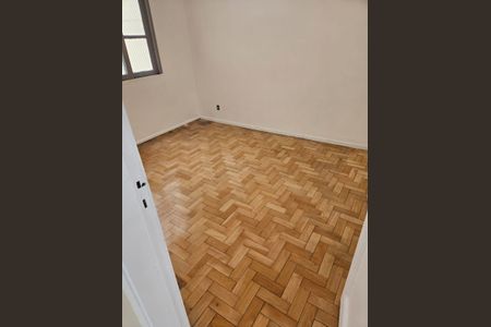 Apartamento para alugar com 2 quartos, 74m² em Ramos, Rio de Janeiro