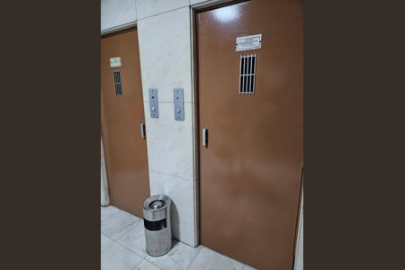 Apartamento para alugar com 74m², 2 quartos e 1 vaga