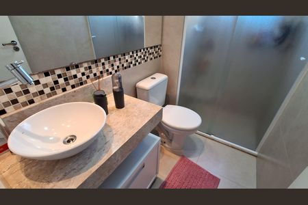 Apartamento à venda com 58m², 2 quartos e 2 vagasBanheiro Social 