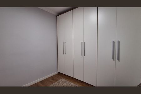 Apartamento à venda com 58m², 2 quartos e 2 vagasQuarto 2